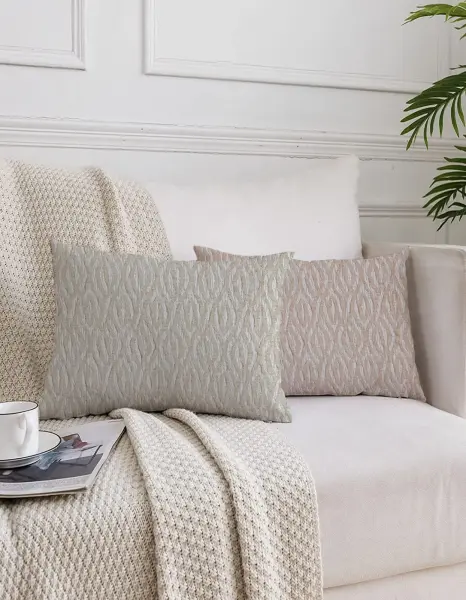 Декоративная наволочка из хлопка с окрашиванием в пряже